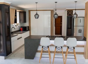 Modern Combination Kitchens 