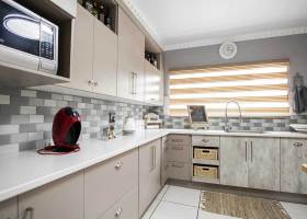 Montana-Interiors-Modern-combination-kitchens-9